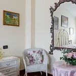 Au Jardin Fleuri