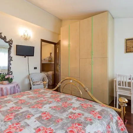 Au Jardin Fleuri 3* San Giovanni Lupatoto