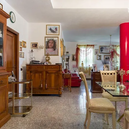 Bed & Breakfast Au Jardin Fleuri San Giovanni Lupatoto