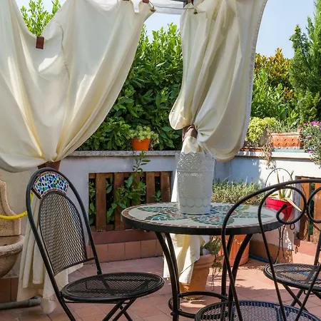 Au Jardin Fleuri Bed & Breakfast